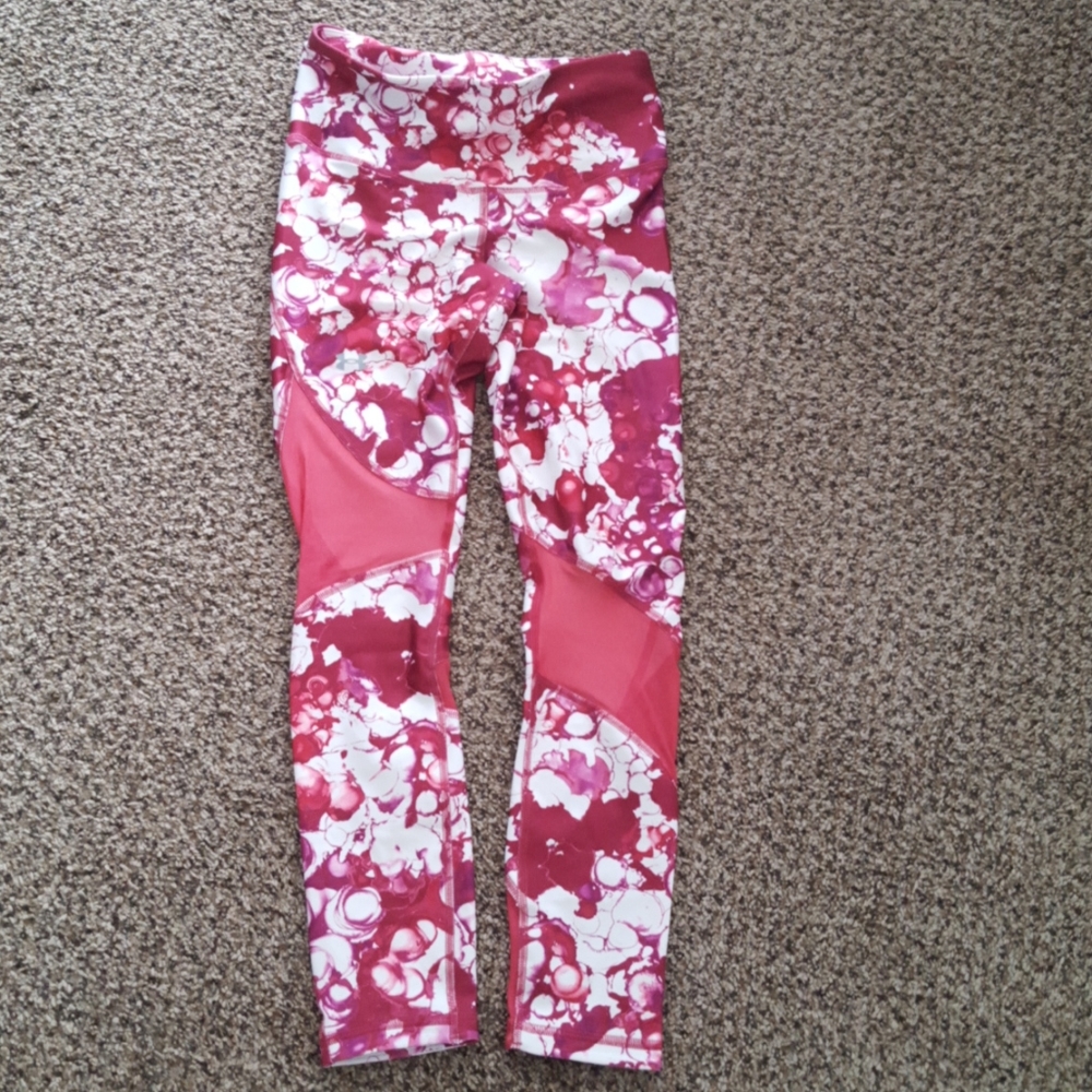 Under Armour compression leggings